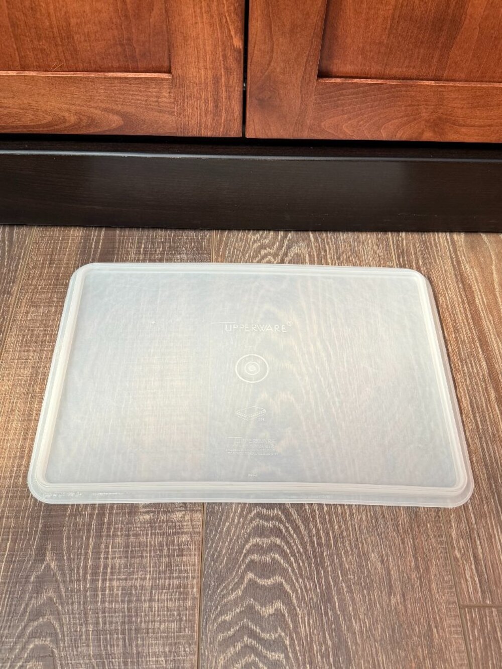 Vintage Tupperware Snack-Stor Rectangular Container - Picture 14 of 16